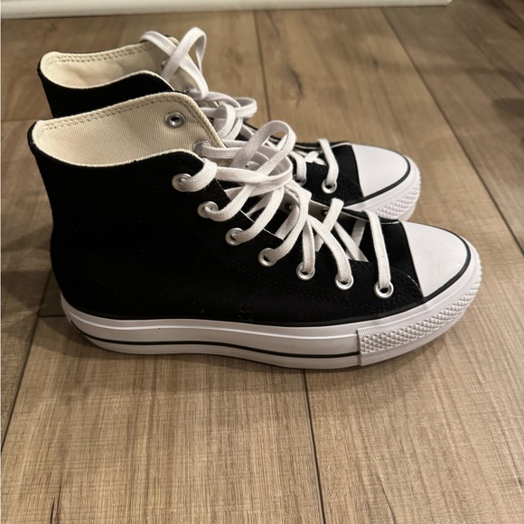 Converse Black and White Canvas Sneakers - Picture 3 of 6